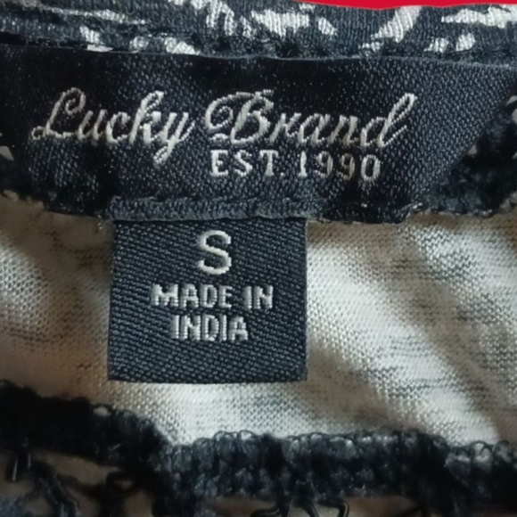 Lucky Brand Womens Cold Shoulder Top Black & White Floral Lace Trim Small - Picture 8 of 12